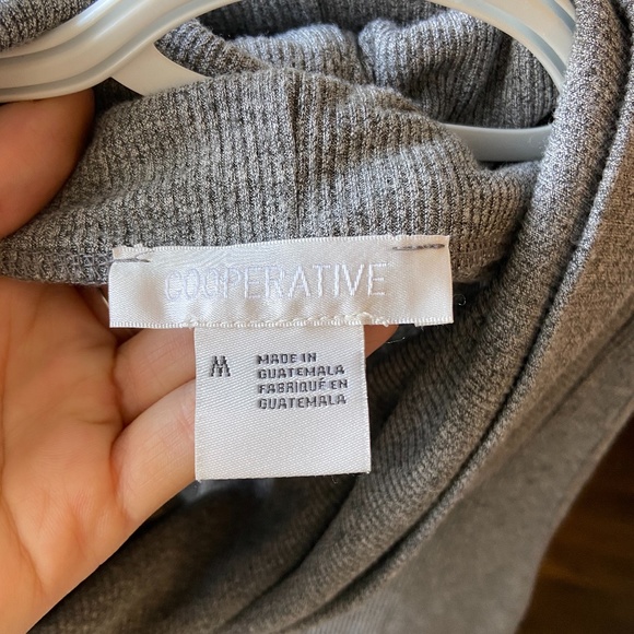 Urban Outfitters Cooperative Grey Cowl Neck - Picture 3 of 4
